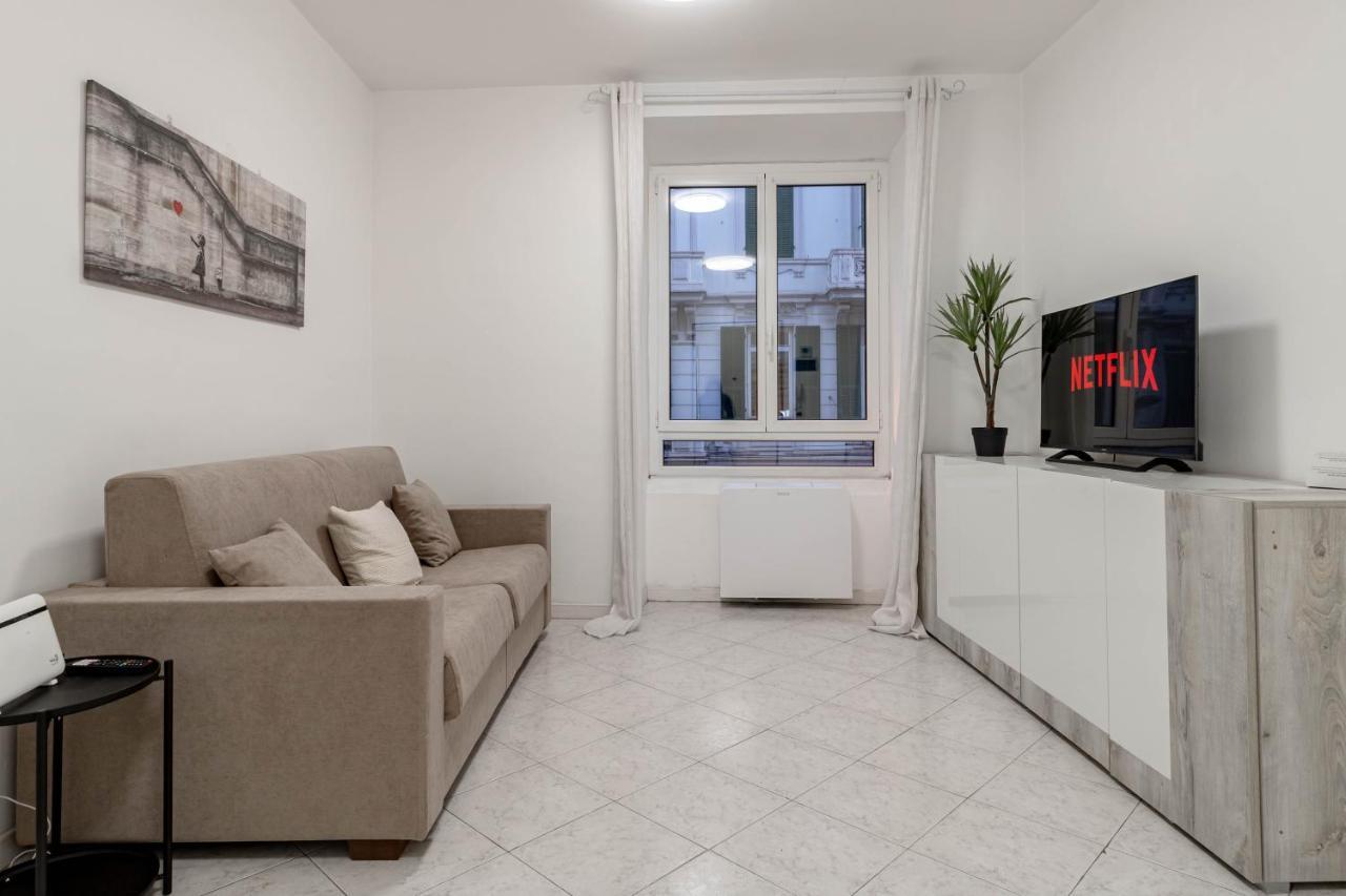 H11 M Town 119 - Centro * San Remo